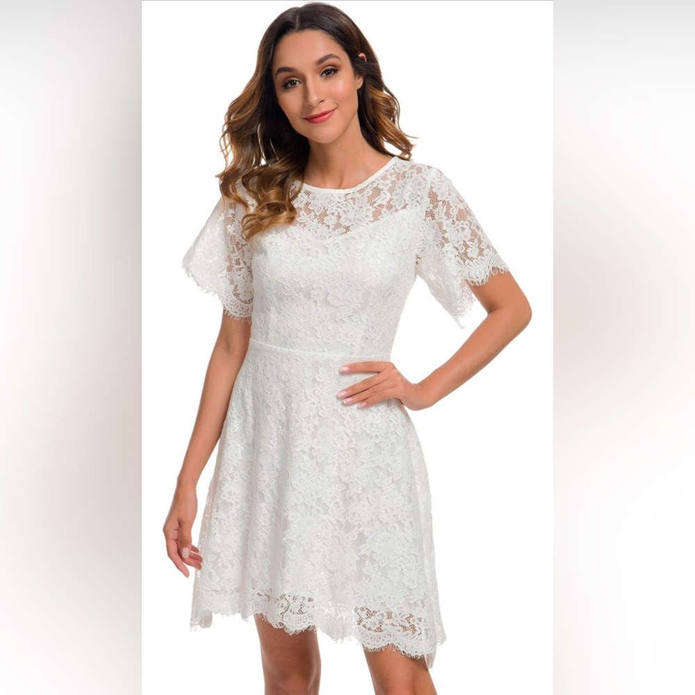NWT Elegant White Lace Dress Size Medium